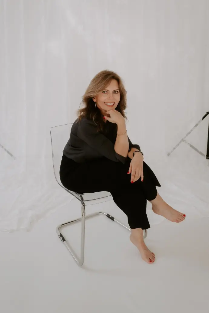 make-up artist aachen best age 