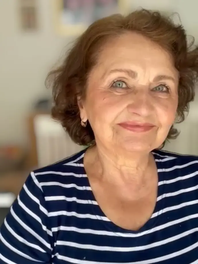 Natürliches Make-up für Frauen 50+